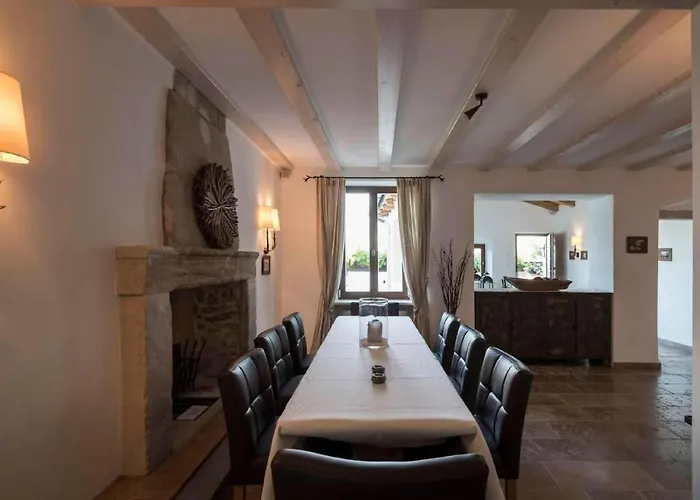 Traumhafter Rustico Direkt Am Ufer Des Gardasees By Interhome Vakantiehuis Malcesine