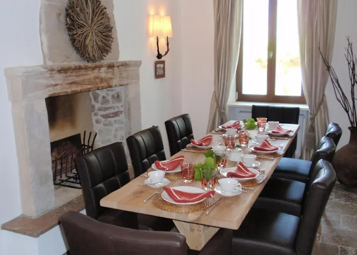 Traumhafter Rustico Direkt Am Ufer Des Gardasees By Interhome Vakantiehuis Malcesine