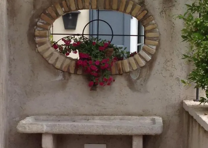 Traumhafter Rustico Direkt Am Ufer Des Gardasees By Interhome *